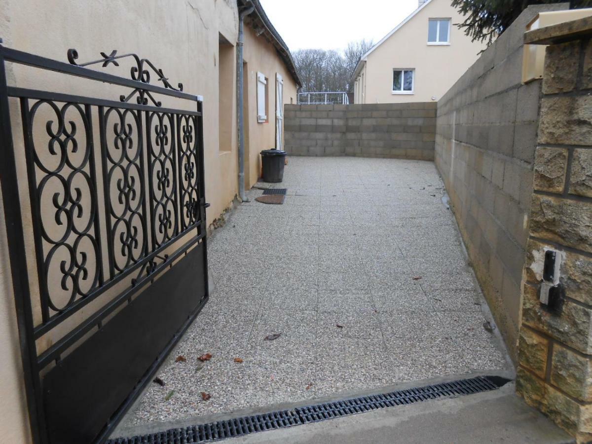 Flat Apartment Château-Renault Екстериор снимка